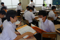 ２年４