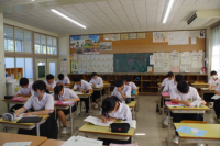 ３年２
