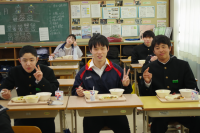 給食４