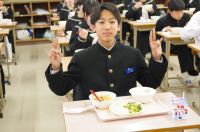 給食８
