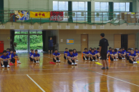 全校３