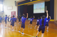 全校５