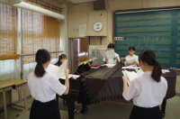 ３年３