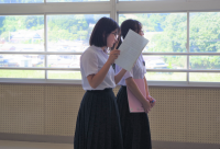 ３年４
