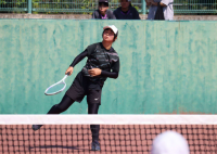 テニス４